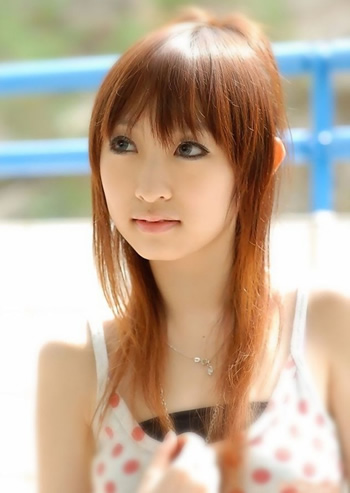 娇美动人清纯可爱的美丽少女